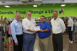 Randall_Anderson_Cruz_Evanchyk Donate Sign